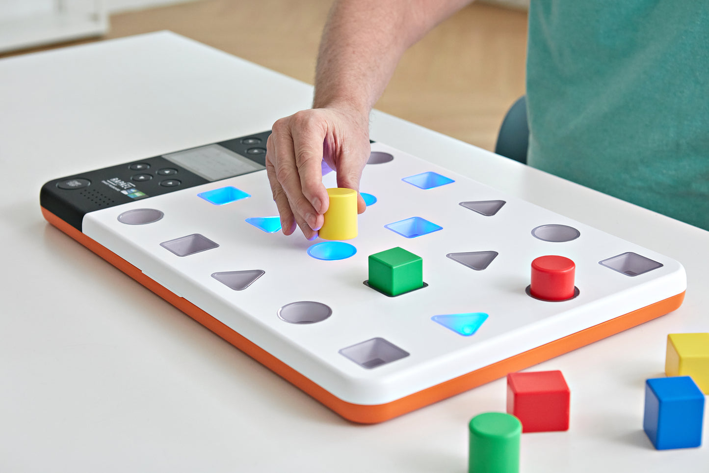 Smart Pegboard